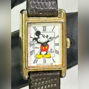 Lorus Mickey Mouse Tank V810-5000 Gold-Tone Stainless Steel 17mm Dress Watch